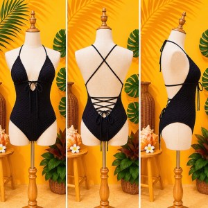 Preloved Black Plunging V-Neck Textured One-Piece Swimsuit 𝐁𝐫𝐚𝐧𝐝: KOTON Beachwear